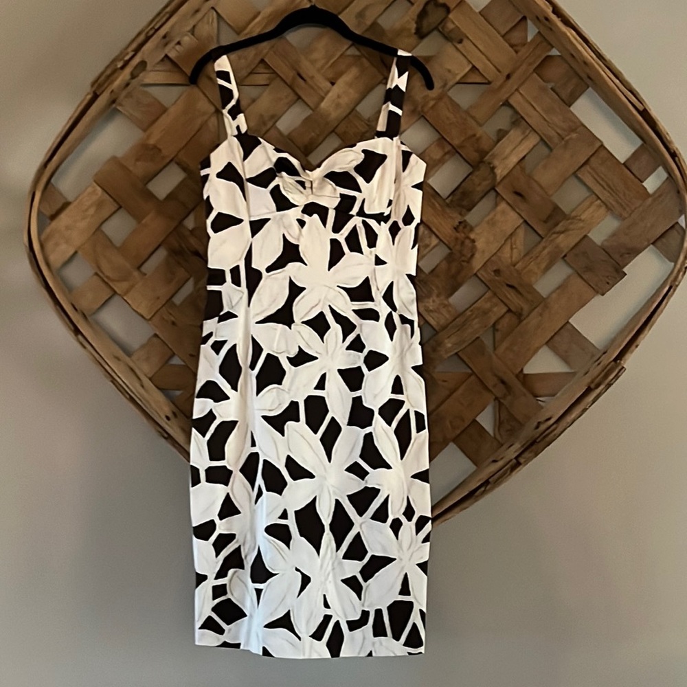 Diane von  Furstenberg Silk Sweatheart Neckline Amor Dress Size 8